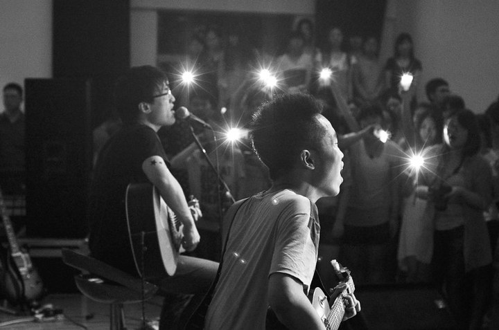 Live Performance at Nanjing University